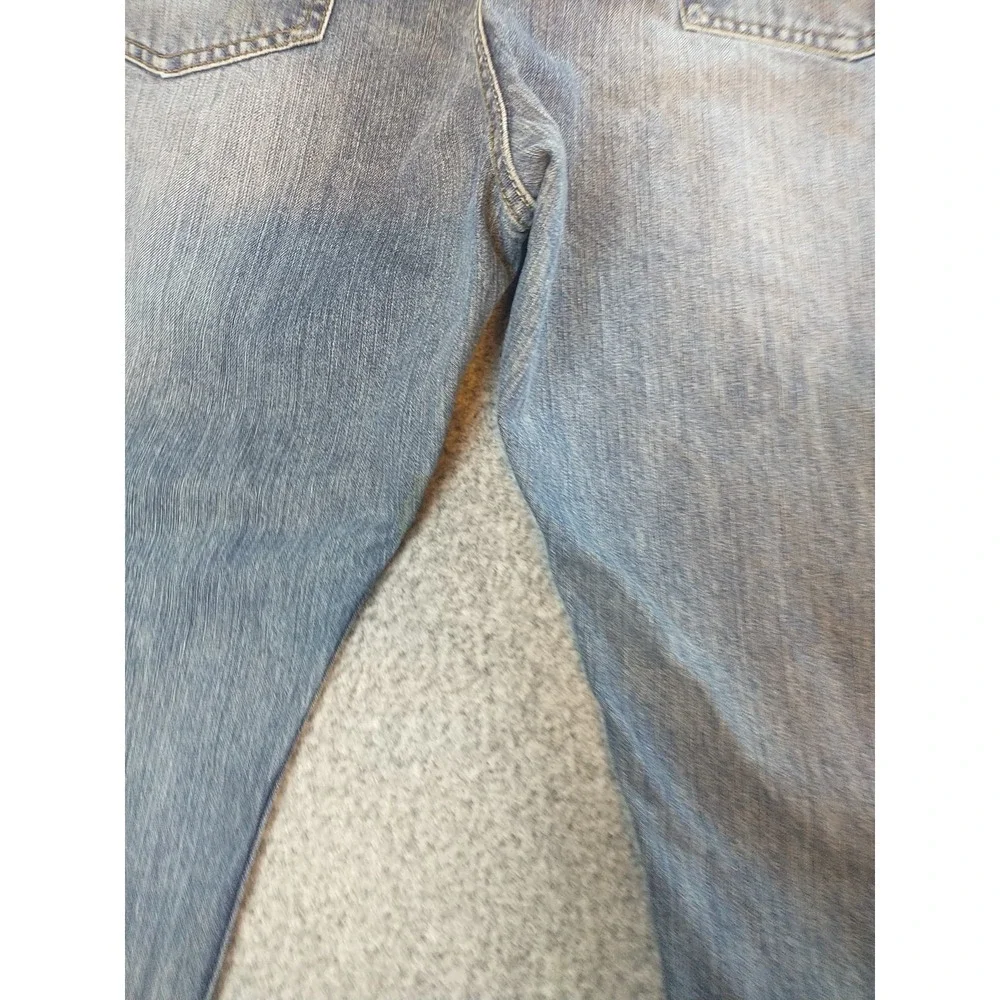 Wrangler Straight Fit Mens Light Wash Blue Denim Jeans 36x31 (Measures 36x31)